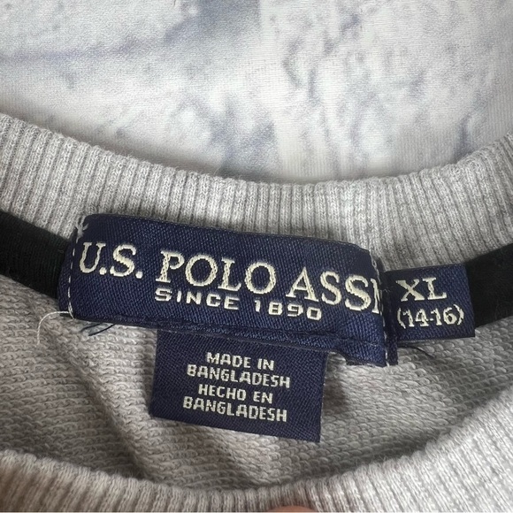US Polo Assn sweatshirt gray size XL (14-16) - Picture 4 of 7